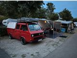 Volkswagen T3 DoKa - rote Volkswagen T3