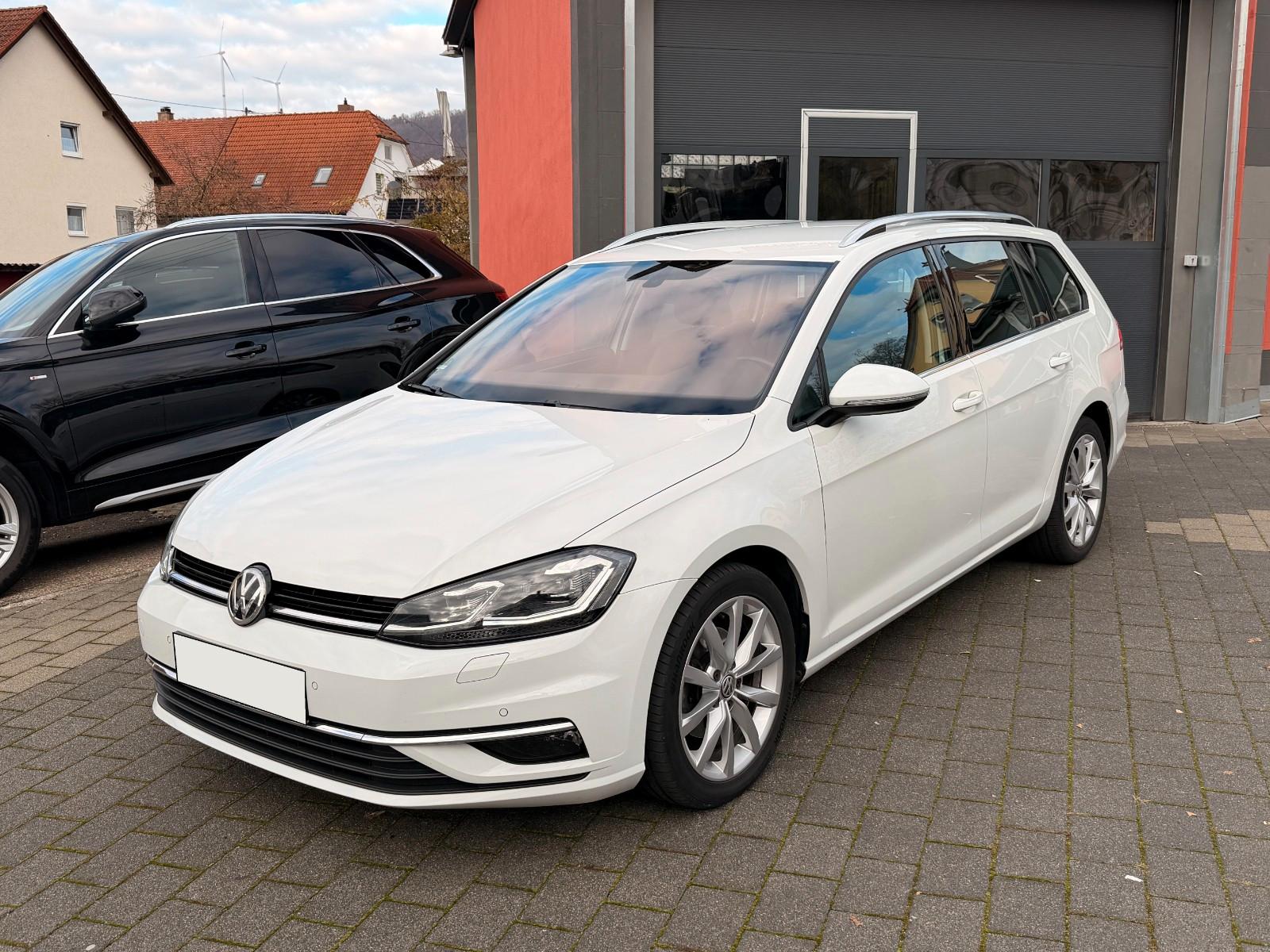 Volkswagen Golf VII Variant Highline *DSG*LED*NAVI*MASSAGE*