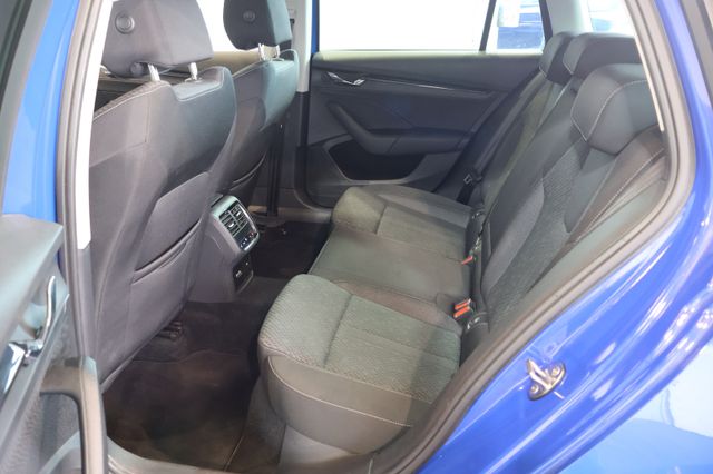 Skoda Octavia 2.0 TDI Clever CARPLAY+KAM+STDHZG+AHK