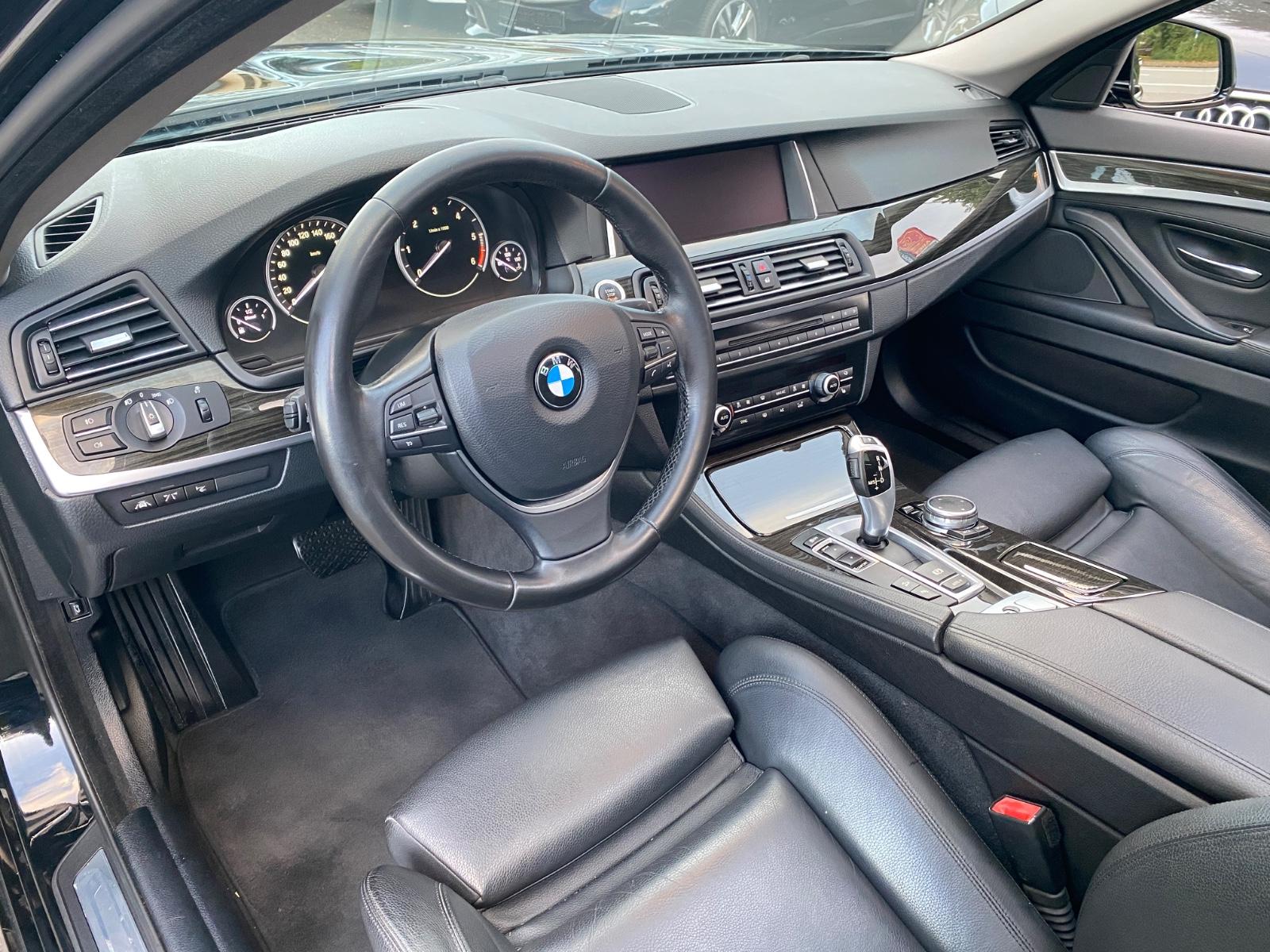 BMW 520d Automatik xDrive Touring  AHK KAMERA PANO
