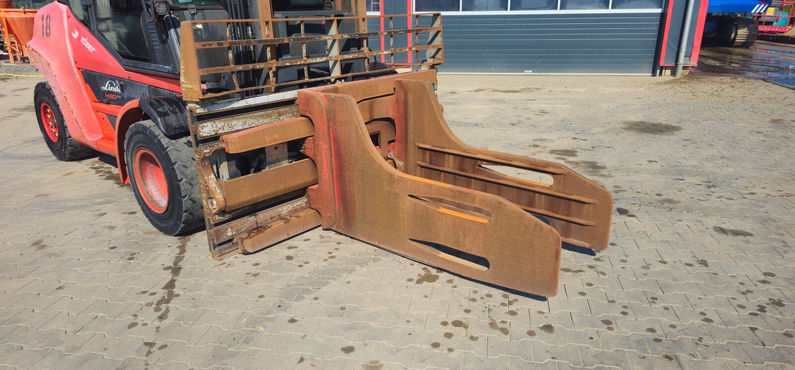 Fahrzeugabbildung Linde H80D-03/900 / 11/2020 / Frontstapler