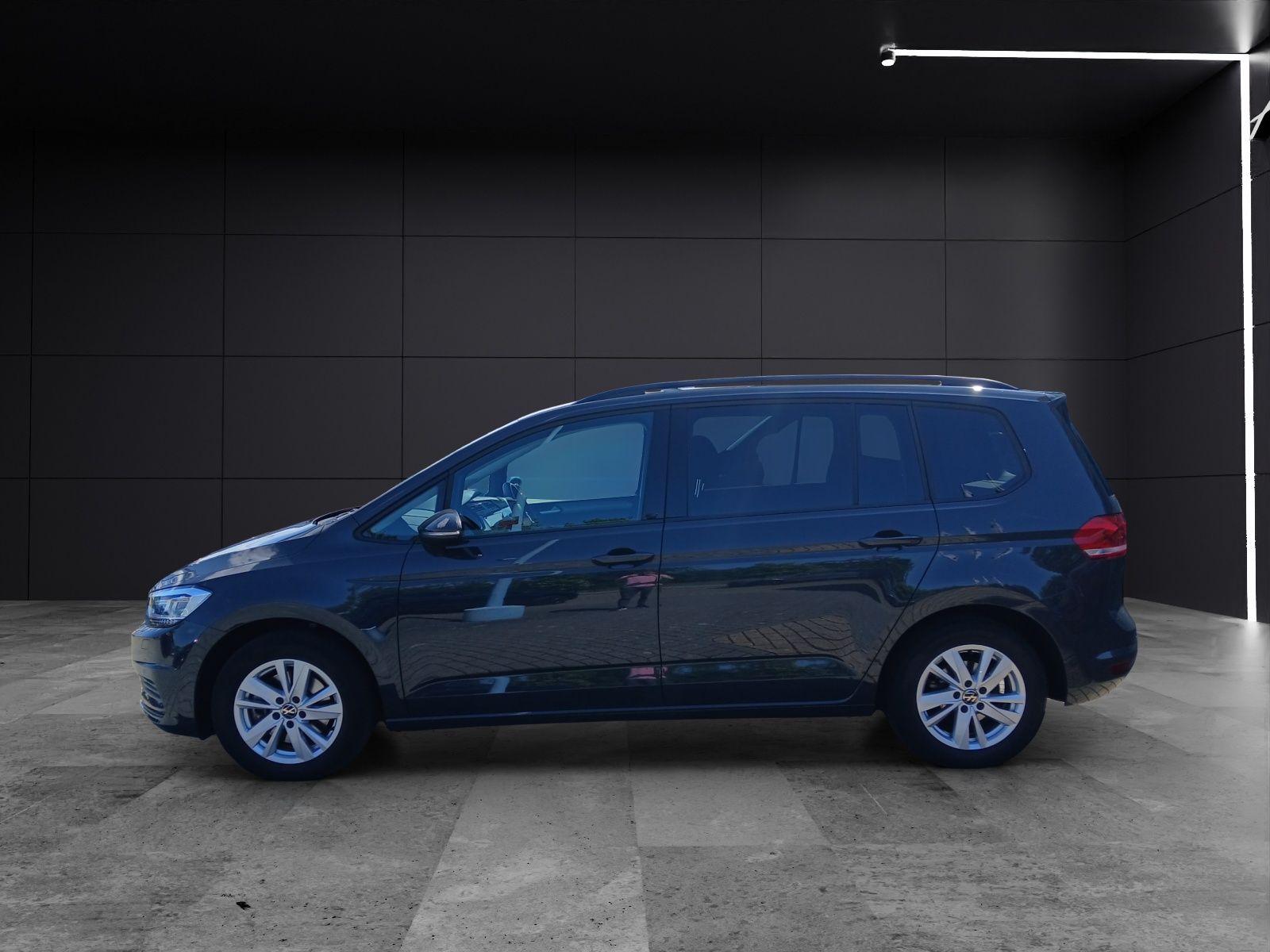 Fahrzeugabbildung Volkswagen Touran TDI Comfortline LED PDC SH LM