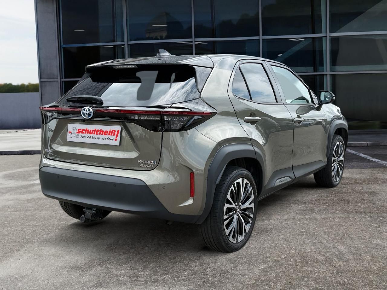 Fahrzeugabbildung Toyota Yaris Cross Hybrid AWD-i Elegant
