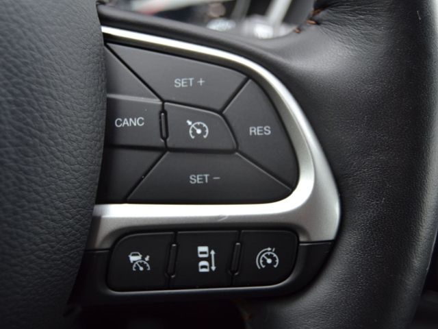 Compass 2.0 M-Jet 4WD Limited AHK/19-ZOLL/XENON/