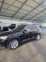 BMW Bayerische Motoren Werk BMW X3 - BMW X3 mit Diesel-Antrieb: Limousine
