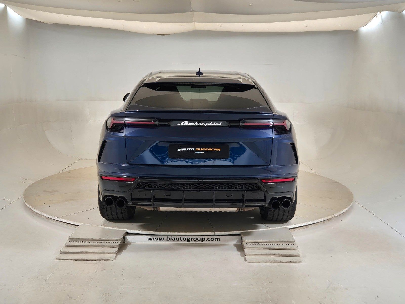 Lamborghini Urus EXP 135.000 WIR SPRECHEN DEUTSCH imagem 3