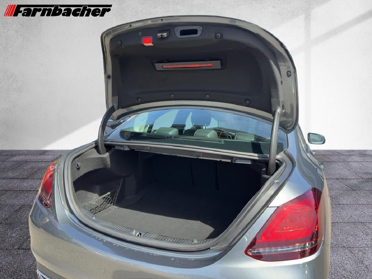 Fahrzeugabbildung Mercedes-Benz C Limousine C 180 Avantgarde *2Hd.*