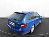 Skoda Octavia Combi 2.0 TDI AHK SiHz Traveller LED PDC - Skoda Octavia Gebrauchtwagen in Erfurt