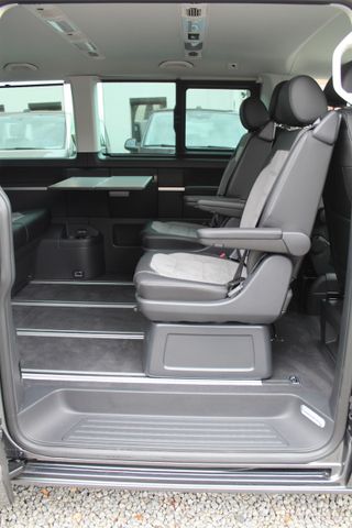 Volkswagen T6.1 Multivan Comfortline DSG 4Motion AHK Extras