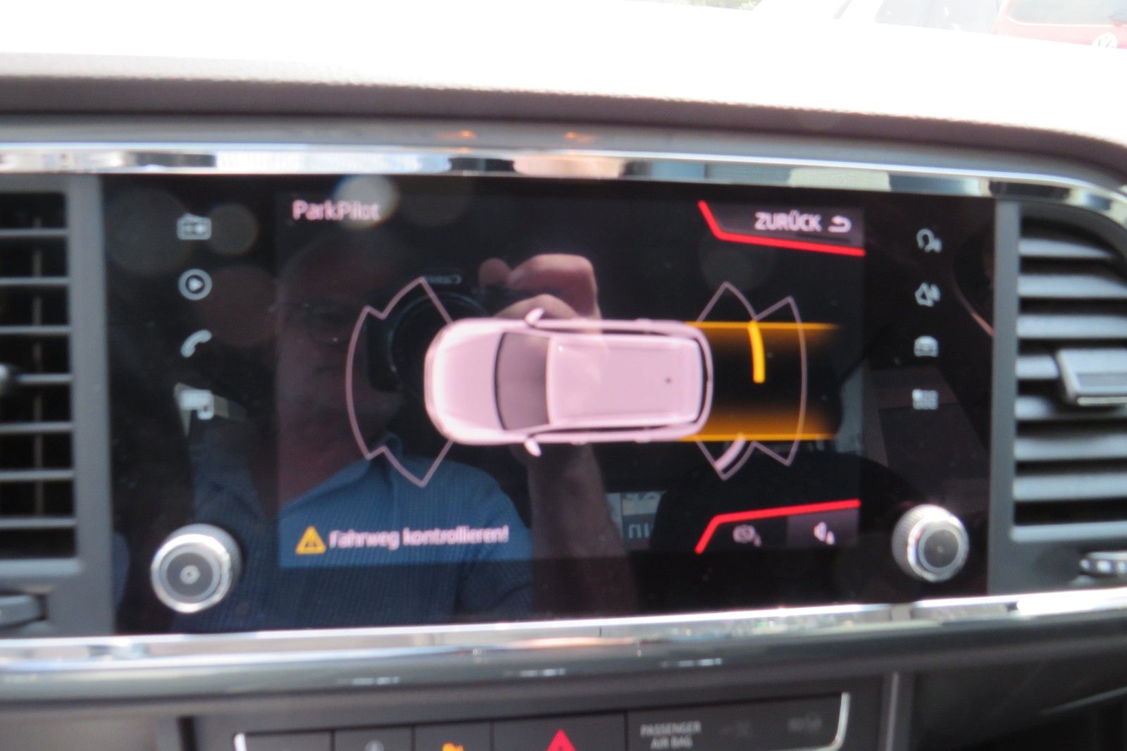 Fahrzeugabbildung SEAT Ateca Style CLIMATRONIC SITZH. PDC ACC GJ-REIFEN