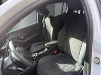 Peugeot e-208 - Vorschau Bild 8