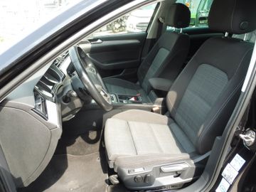 Volkswagen Passat Variant - 7