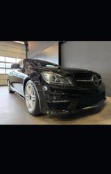 Mercedes-Benz C 250 Sport Coupé Autom. Sport - Mercedes-Benz C-Class: Sport