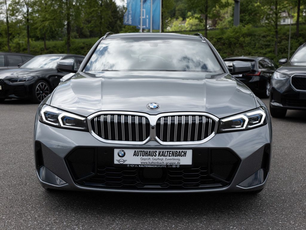 BMW 320 — fotografia 2