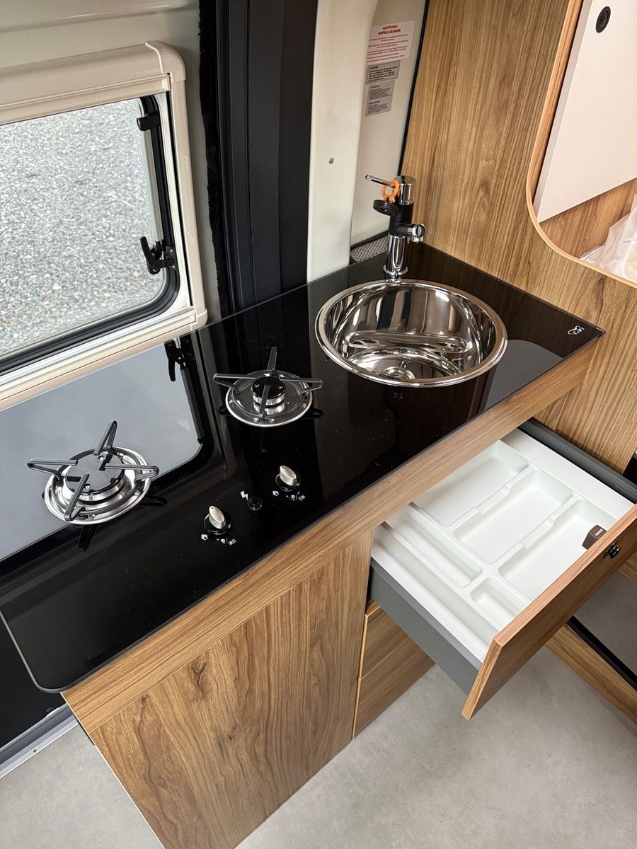 Fahrzeugabbildung Karmann Dexter DE 600 Captain-Chair-Sitze, Automatik