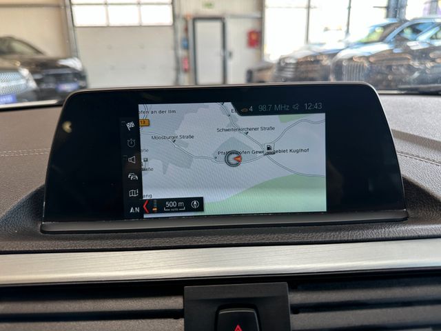 BMW 120 i Sport Line *LED*Navi*Schiebedach*