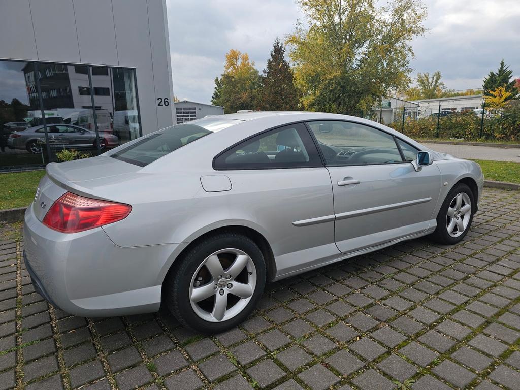 Peugeot 407