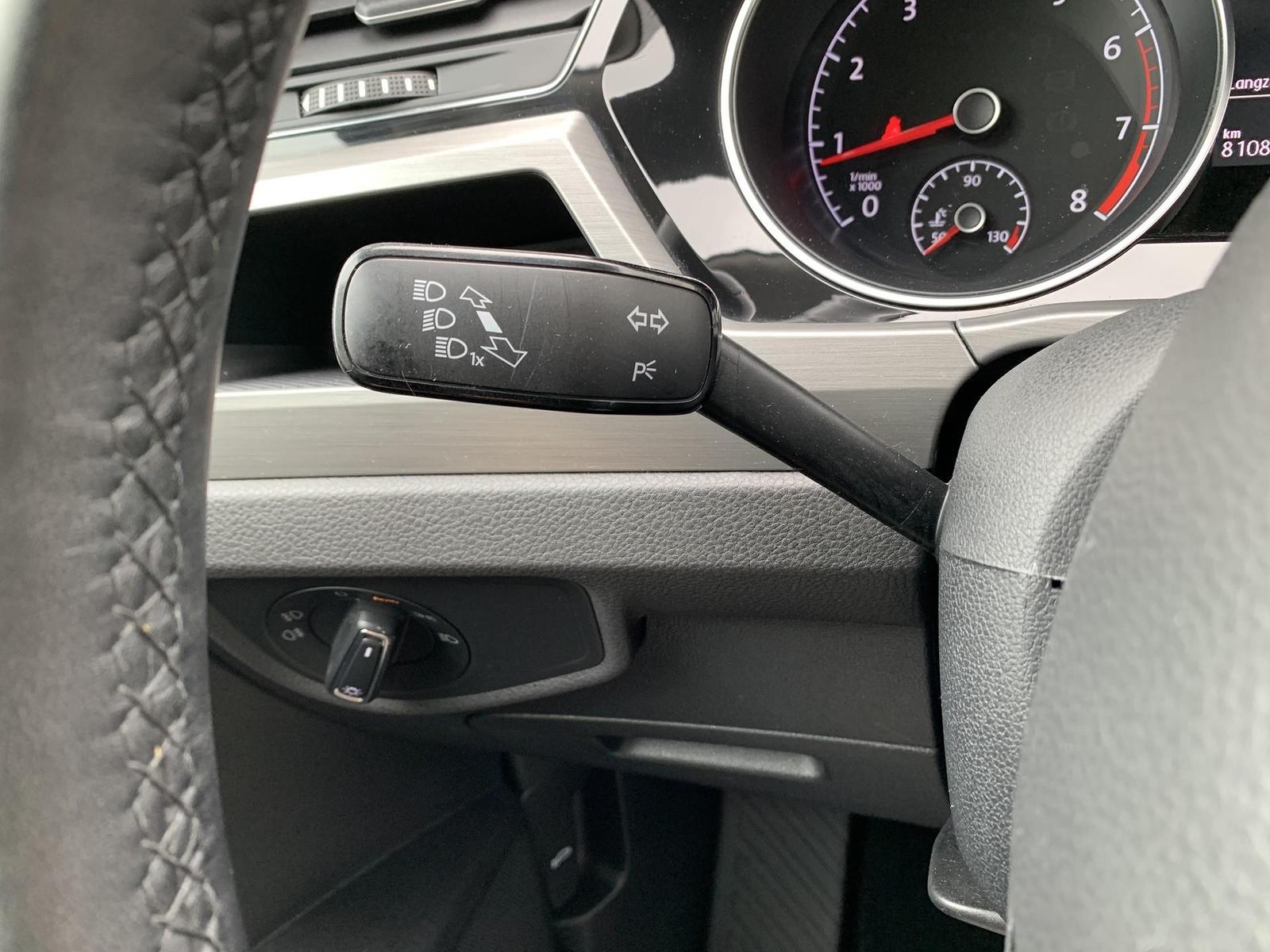 Volkswagen Touran 1.5TSI DSG 7-Sitzer ACC+3Z-Klima+Sitzhzg, миниатюра 20