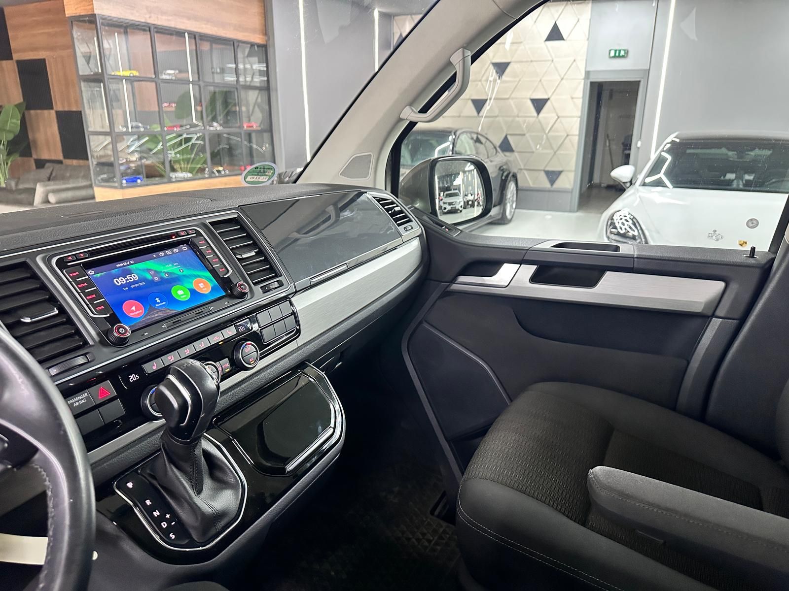 Volkswagen T6 Multivan Comfortline 2.0 TDI DSG AHK SHZ CAM foto 19
