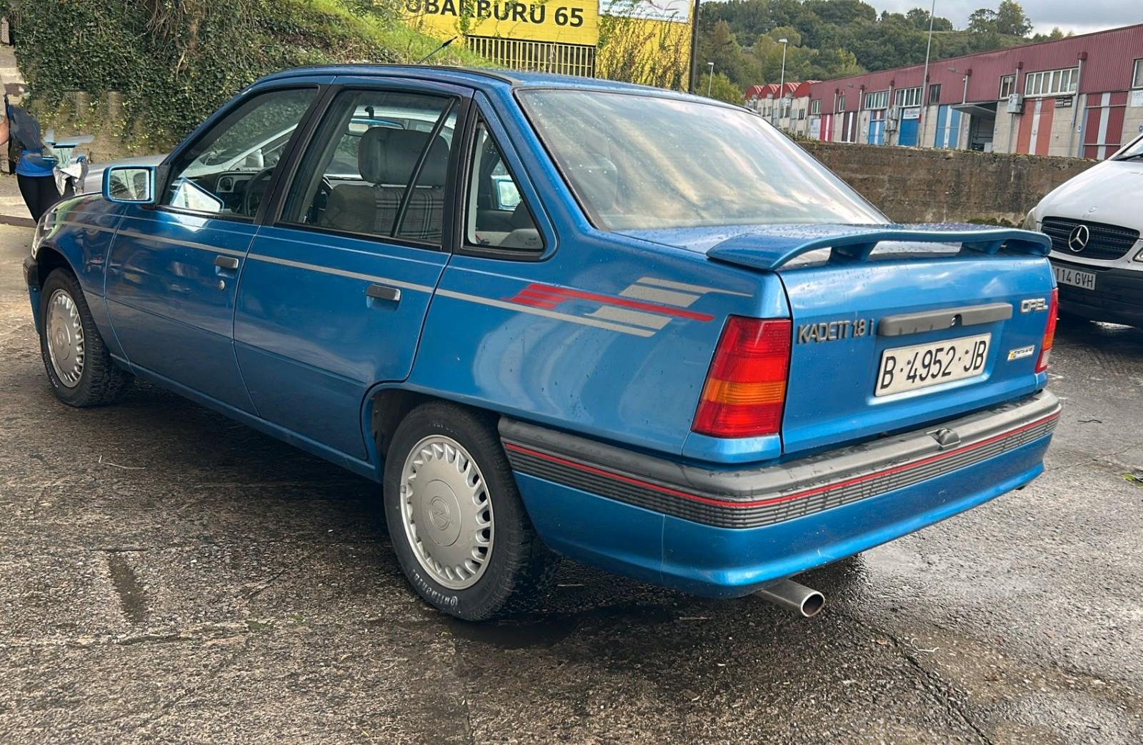 d9c4b0d8-45a0-4766-bfd6-fd2c74549cd3