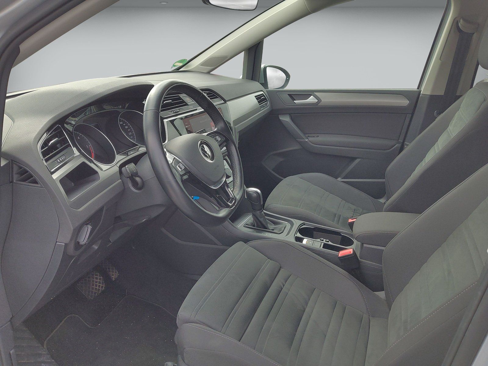 Volkswagen Touran - Bild 11