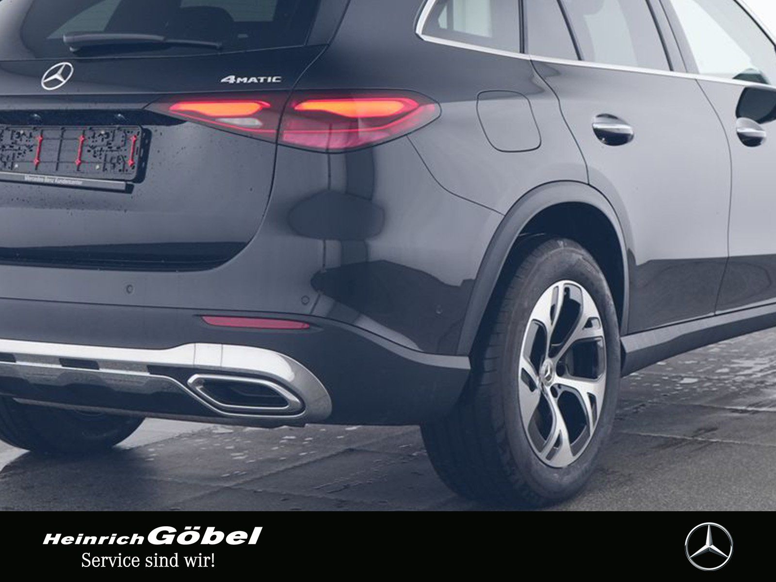 Fahrzeugabbildung Mercedes-Benz GLC 300 e 4M AVANTGARDE+FAHRASSI+DIGITAL+PANO