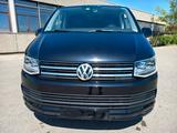 Volkswagen T6 Multivan TBus Multivan Comf. lang behinderten - 10-Sitzer Autos
