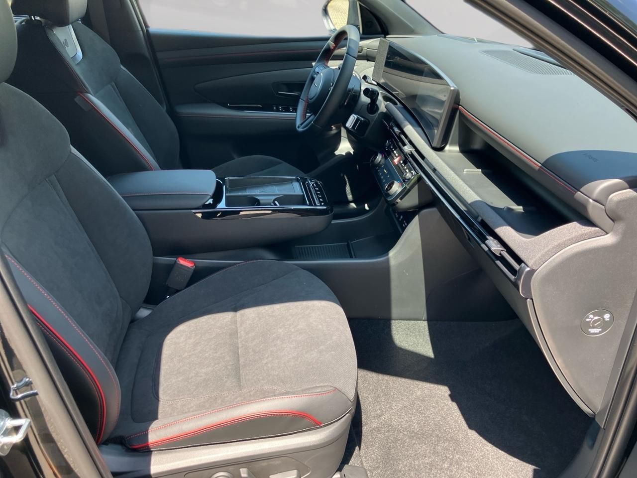 Fahrzeugabbildung Hyundai Tucson 1.6 T-GDI N Line X 4WD *MATRIX-LED*NAVI*