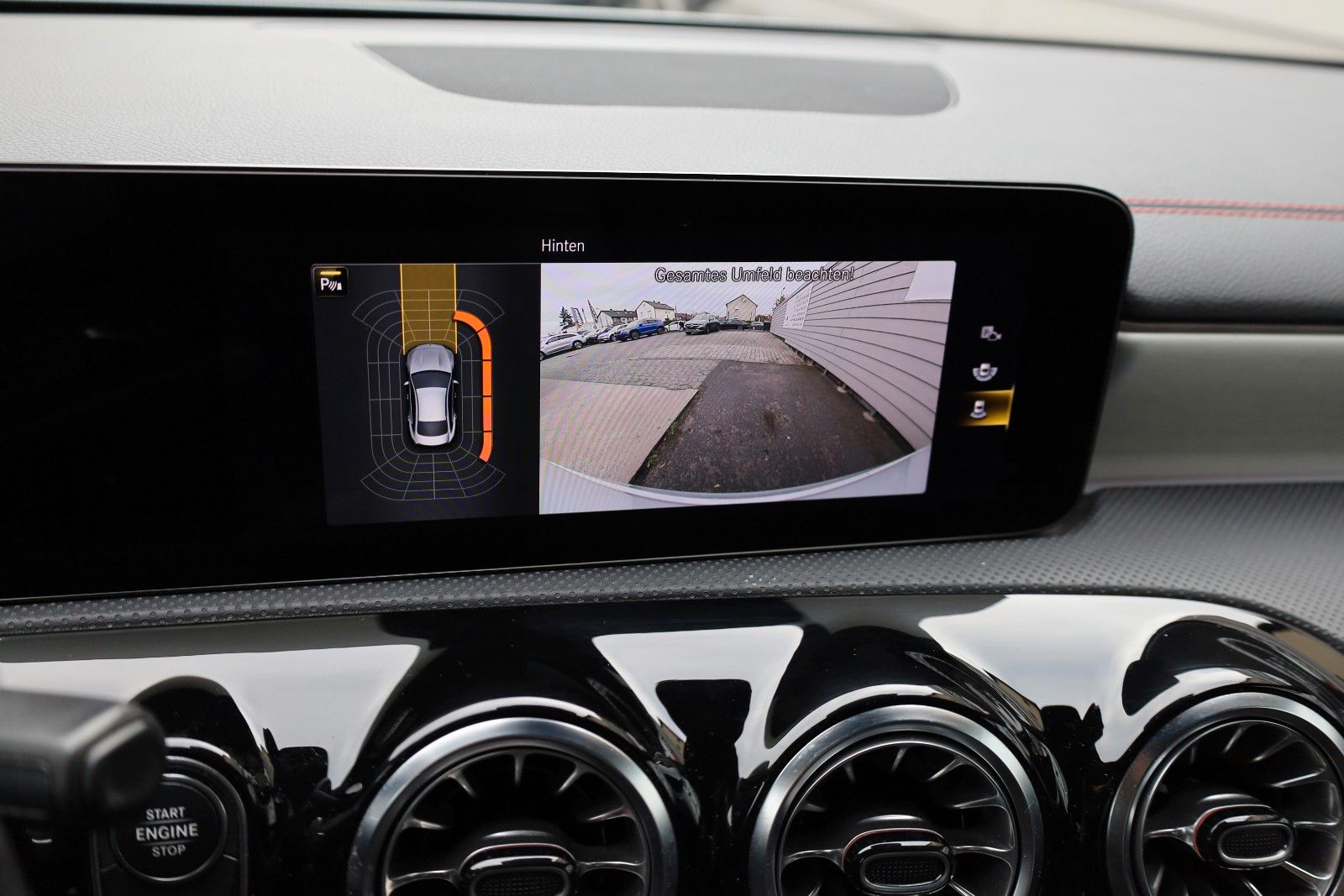 Fahrzeugabbildung Mercedes-Benz CLA 250 e Coupe, AMG line,Navi,LED,SH,Kamera