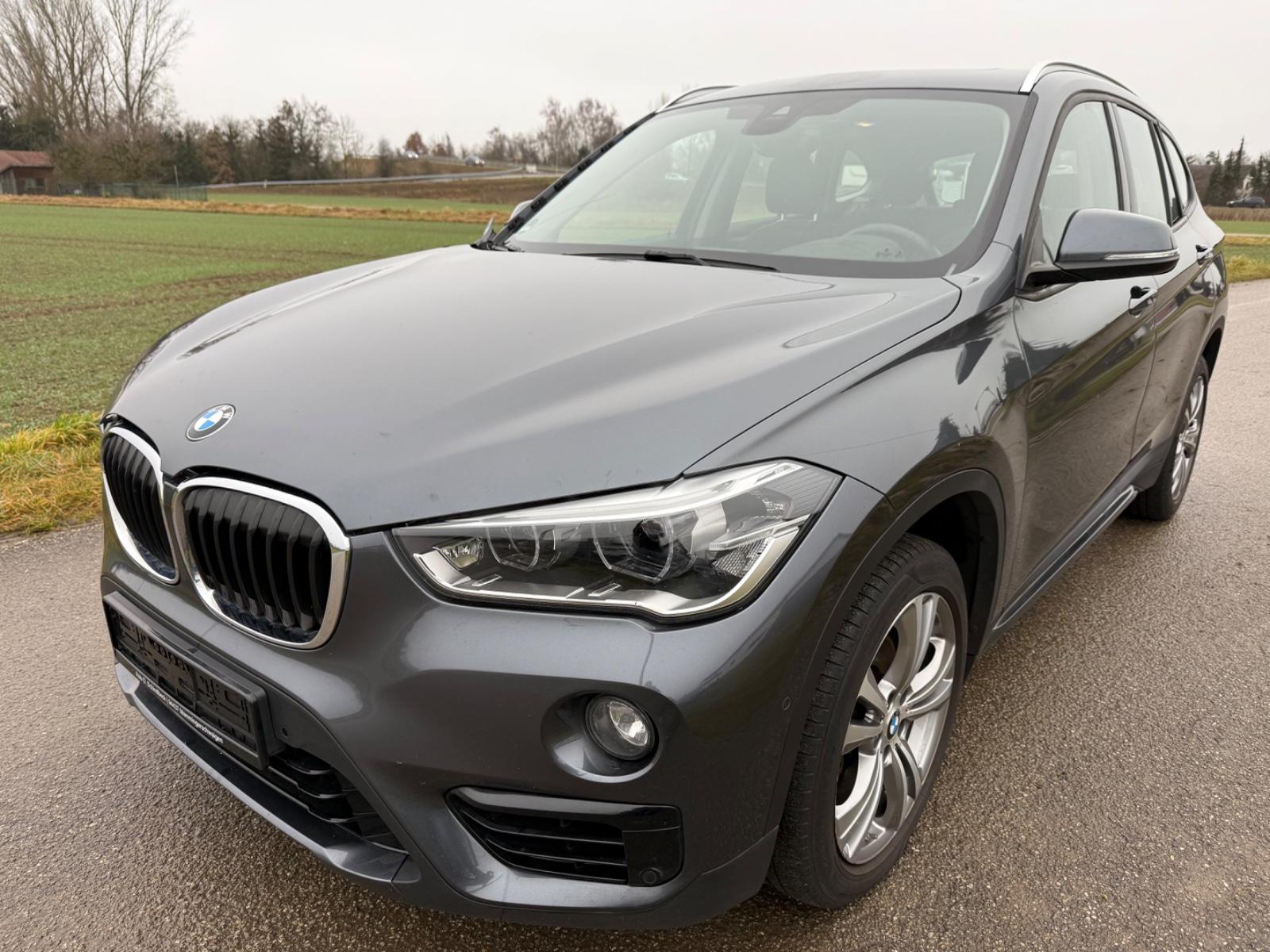 BMW X1 18i sDrive Sport Line Aut./Nav/Pano/Sportsitz