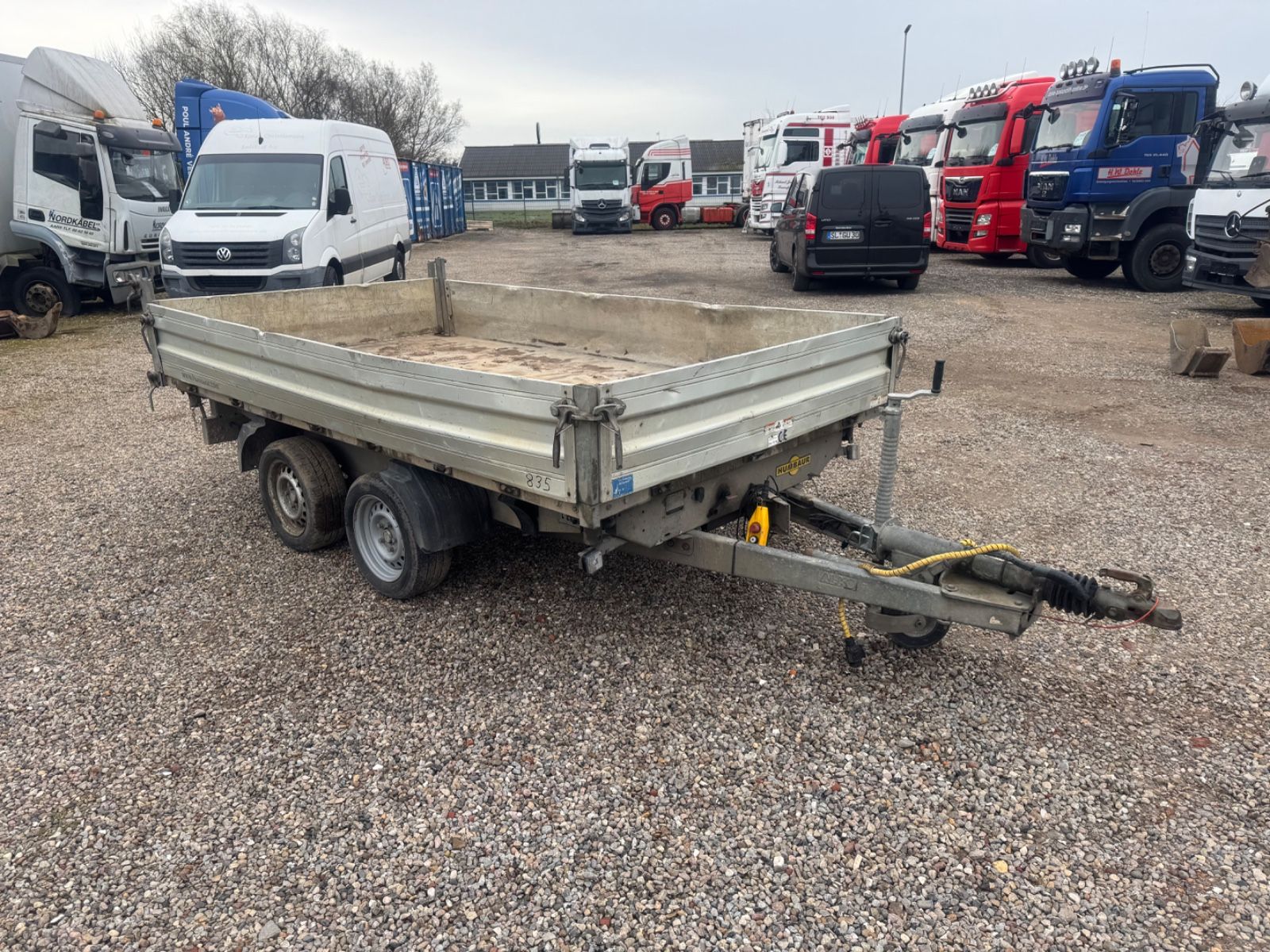 Fahrzeugabbildung Humbaur HTK 3500