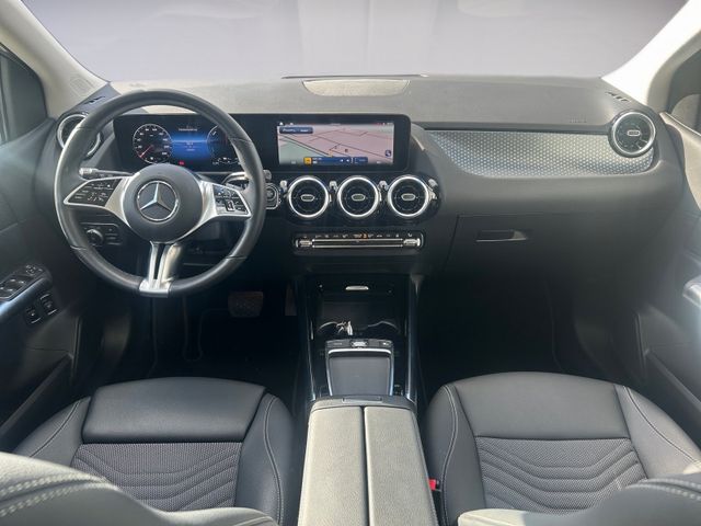Mercedes-Benz B 250
