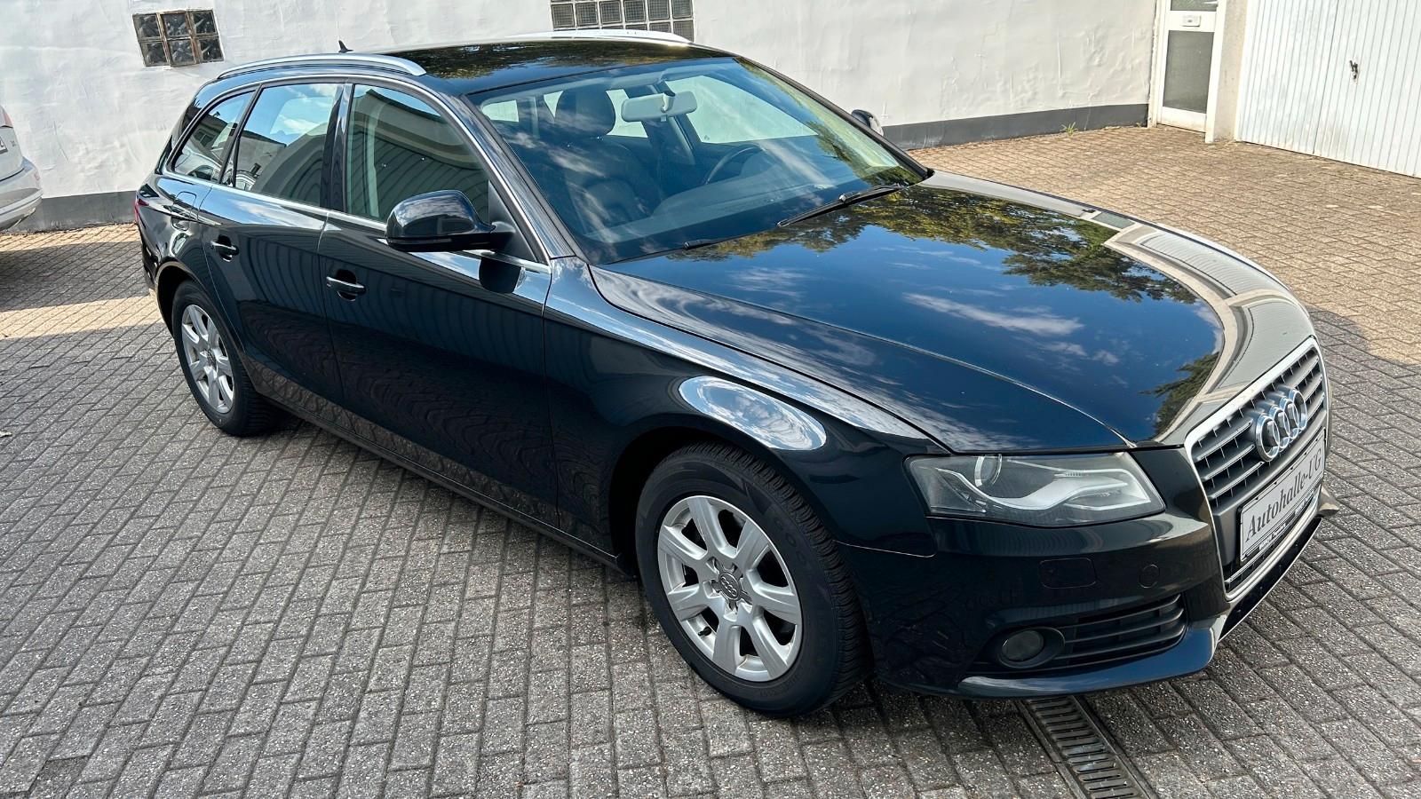 Audi A4 2009 — photo 31