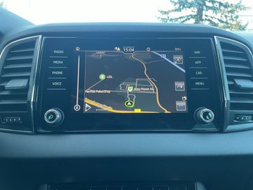 Skoda Karoq 1.5 TSI Clever *2XPDC*4XSHZ*LED*NAV* NAVI