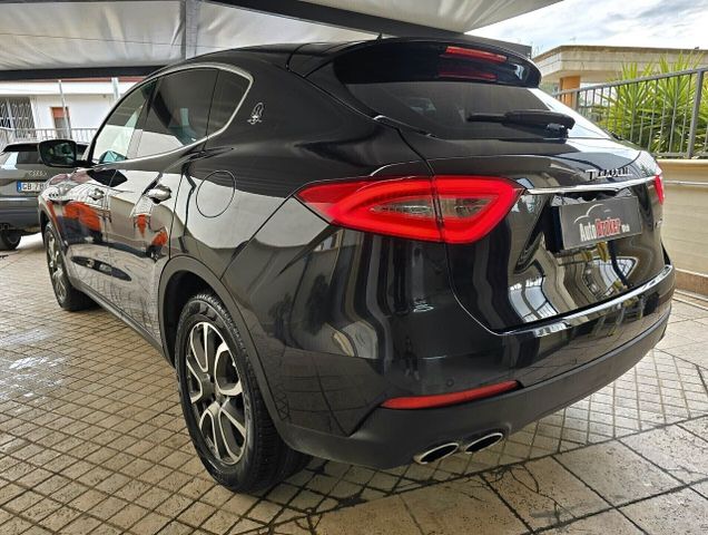 Maserati MASERATI LEVANTE 3.0 DIESEL 250cv GRANLUSSO Q4