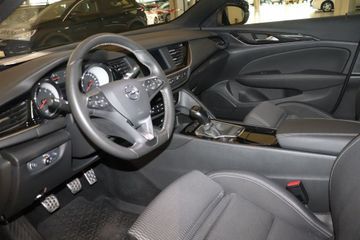 Fotografie des Opel Insignia Grand Sport 1.5 DI Turbo Innovation