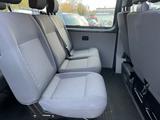Volkswagen T5 Transporter Kasten-Kombi Kombi - Volkswagen T5: 9 Sitzer