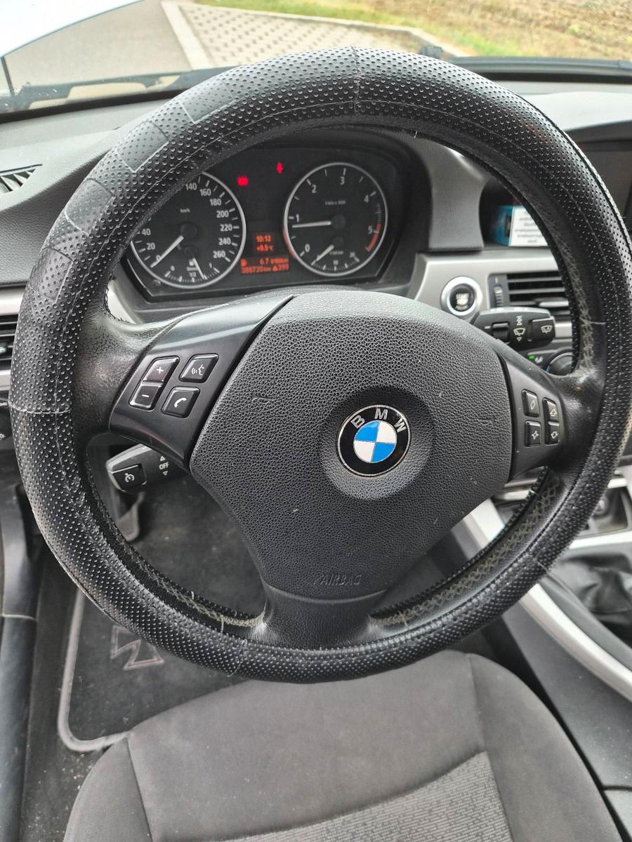 BMW  2006 — photo 11
