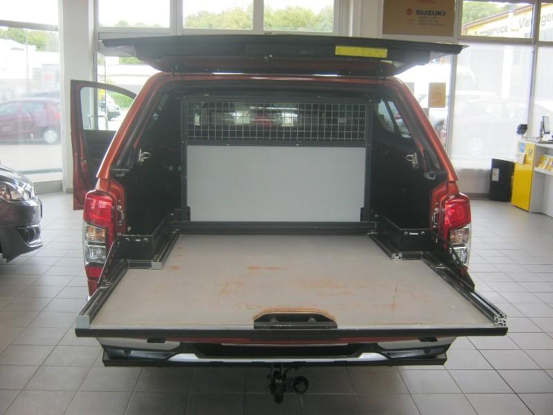 Mitsubishi L200 DK TOP mit Navi 2.2 DI-D 4WD Automatik