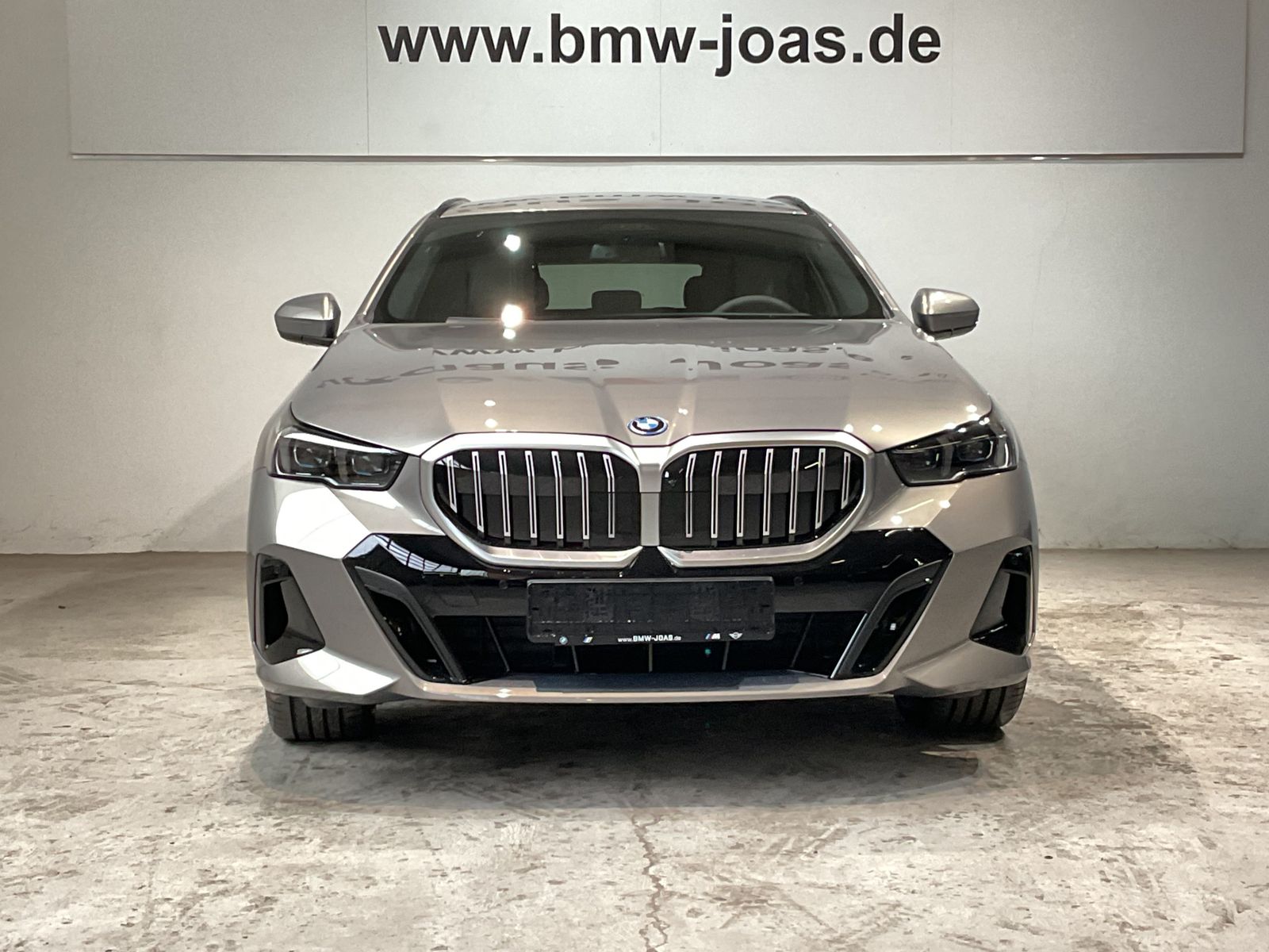 Fahrzeugabbildung BMW 530e iPerformance 20" LMR, Komfortzugang, AHK