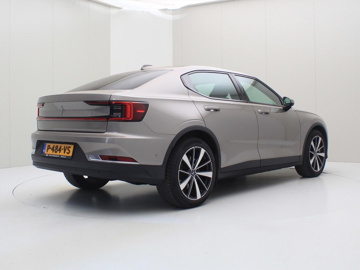 Polestar 2 Long Range Single motor 231pk 92.3% SoH [ WARM imagem 2