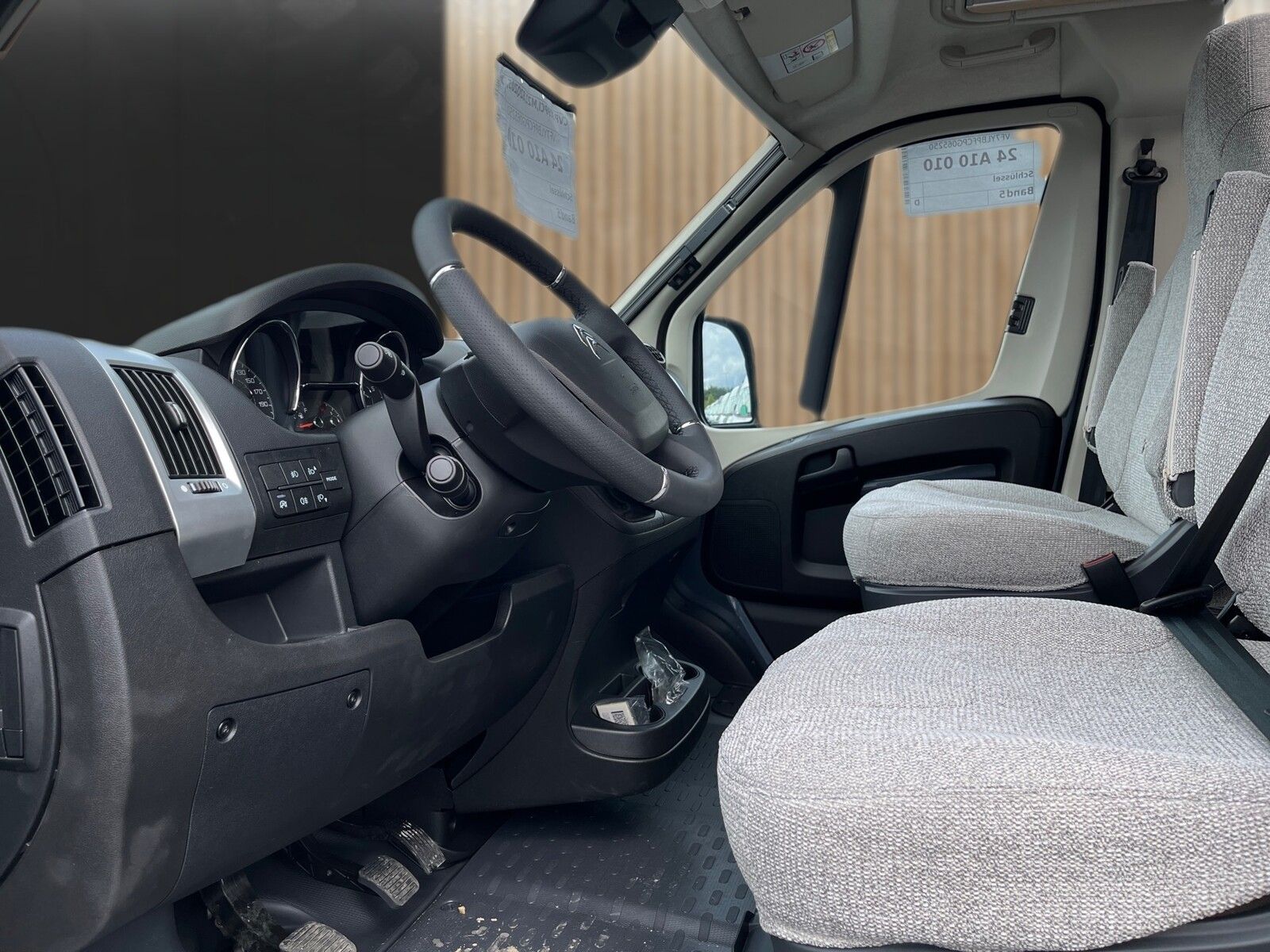 Fahrzeugabbildung Pössl Trenta 600 Citroen 140 PS Markise,Solar,Lithium