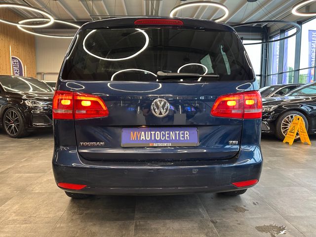 MYAUTOCENTER – Gebraucht- und Jahreswagen mit Werkstattservice in Pfaffenhofen Volkswagen Touran Comfortline *7-SITZER*2-ZONEN*TEMPO*