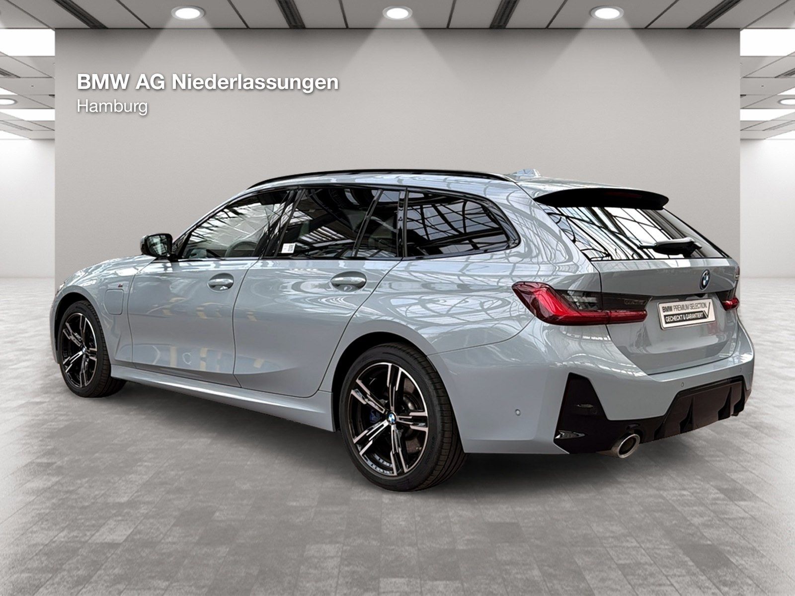 BMW 330e Touring M Sport AHK Harman/K Kamera LED imagem 3