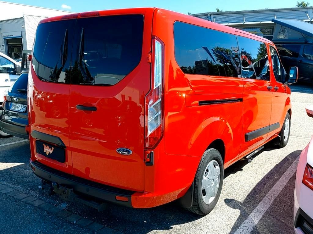 Fahrzeugabbildung Ford Transit Custom320 L2H1 VA AUTOM*KAMERA*AHK*KLIMA