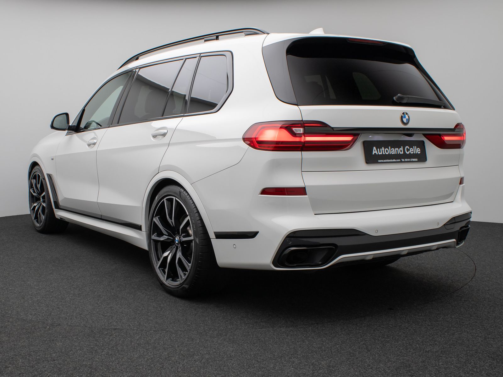 Fahrzeugabbildung BMW X7 xD40d M Sport 360°Laser DAB Individual 22Zoll