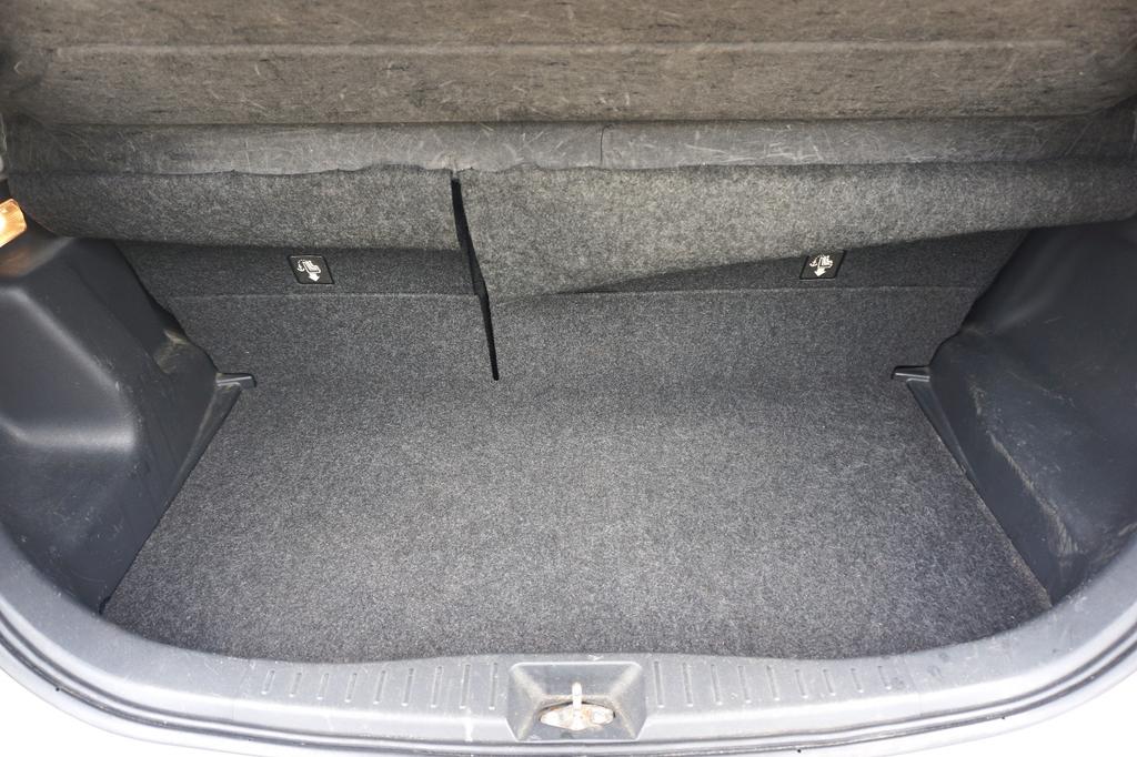 Daihatsu Sirion