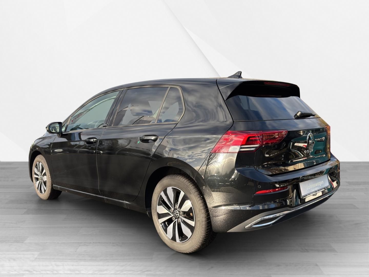 Fahrzeugabbildung Volkswagen Golf MOVE VIII MOVE 1,0 TSI, Navi, ACC,Rü-Kamera