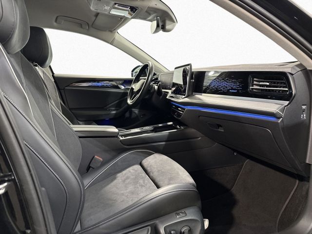 Passat Variant 2.0 TDI BUSINESS 360°+AHK+ACC+LED