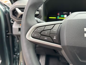 Dacia Duster hybrid 155 Journey